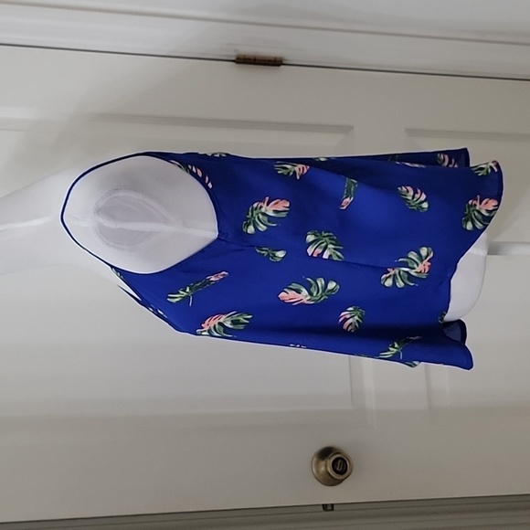 Sienna Sky Size S Royal Blue with Tropical Leaf Pattern Camisole, NEW with Tag - Picture 3 of 12